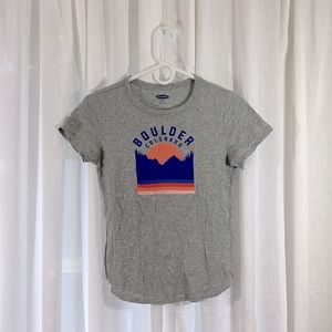 Women’s Grey Boulder Colorado Old Navy Tee size XS
